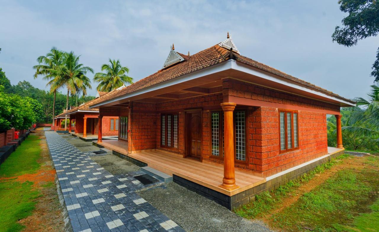 Carmel Tourism Village Kotamangalam Exterior photo